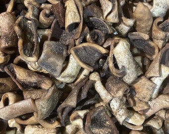 Dried White Ponmo/medium size /cow skin/dried ponmo/fried white pomo/10 Pieces