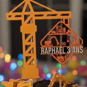 Topper per torta in legno con tema gru da costruzione - torta personalizzata