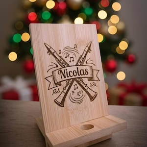 パーソナライズされた竹製スマホスタンド - お好みの刻印を刻印