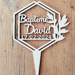 Cake topper en bois baptême 156 modèles dispo gâteau personnalisé image 3