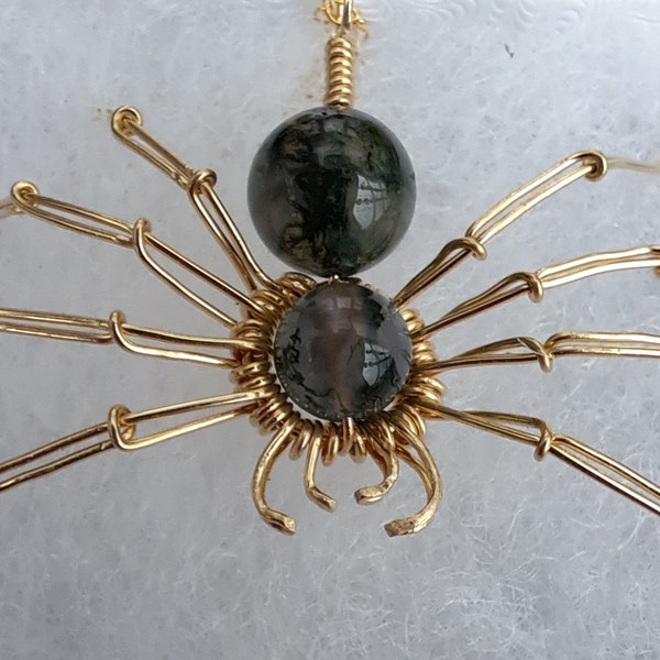 Moss Agate Pendant. Sterling Silver or Gold Spider Necklace. Wirewrapped jewelry. Moss agate necklace. Spider jewelry. Wirewrapped Pendant.