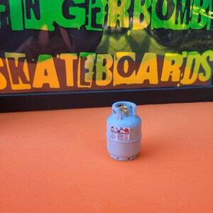 FingerbombSK8boards custom Fingerboard Obstacles (Propane Tank)