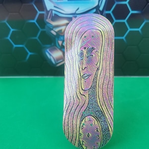 FingerbombSK8boards custom 34 mm Fingerboard deck Artist Series (&quot;Strain&quot;) Real wear graphics
