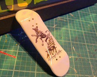 Fingerbomb SK8boards custom recycled Tech Deck