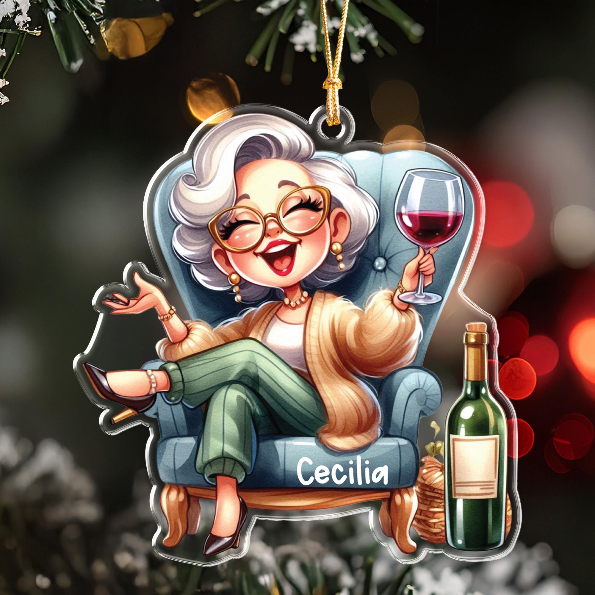 Personalized Grandma Ornament, Custom Name Wine Lover Gift, Christmas Keepsake for Mom, Funny Glam-ma Decor, Aunt Holiday Tree Gift