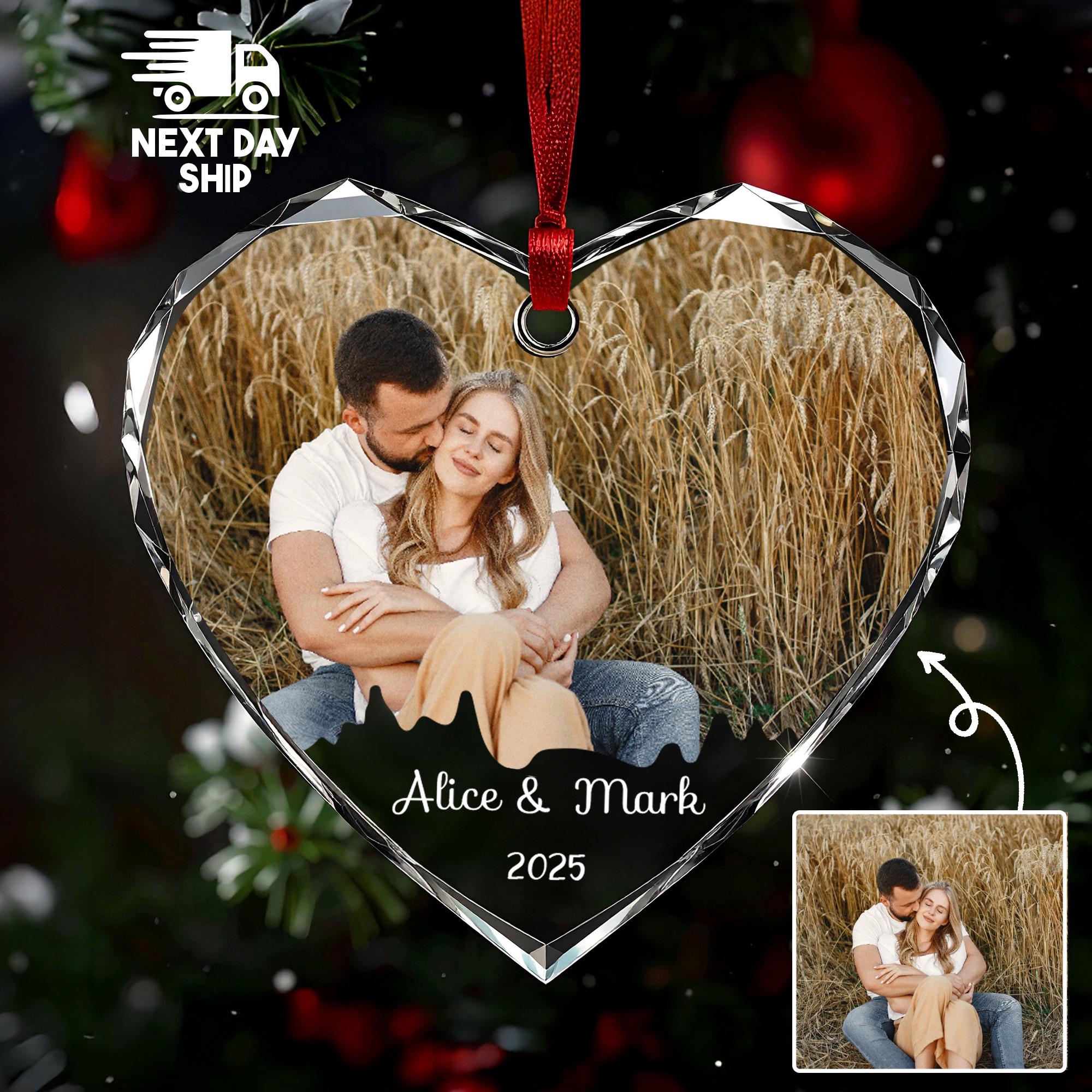 Personalized Couple's Photo Ornament 2025, Custom Names, Christmas Gift for Boyfriend Girlfriend, Glass Ceramic Acrylic Keepsake