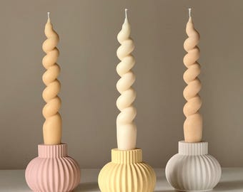 Ribbed Jesmonite Candlestick Holder: Minimalist Table Decor