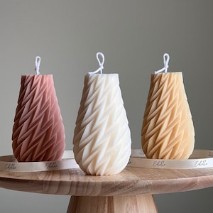 Geometric Wavy Pillar Candle | Sculptural Pillar Candle | House Warming Gift | Custom Color |Aesthetic Soy Pillar Candle|Minimal Home Decor
