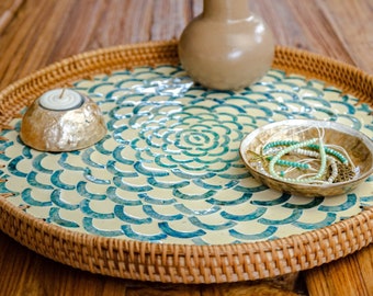 Round Rattan Serving Tray, Boho Kitchen Handwoven Display Tray,  Boho Décor, Hamptons Beach Wall Art, Mother of Pearl and Mosaic Details