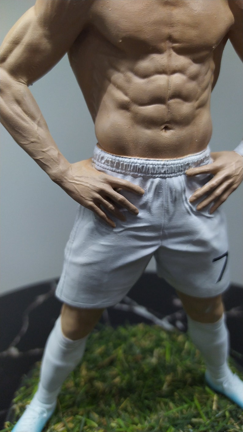 cristiano ronaldo figure