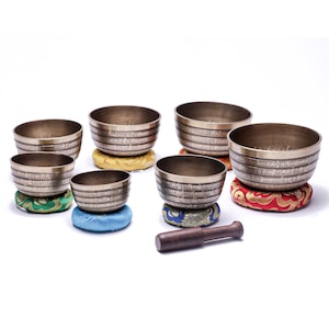 Singing Bowls Set of 7 Tibetan Handmade| Mantra carvings| Buddha eyes |Om symbol - Meditation & Yoga|Sound Healing|Gift 7 chakra set