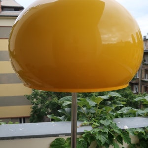 Lámpara de pie Starlux amarilla de los años 70 imagen 2