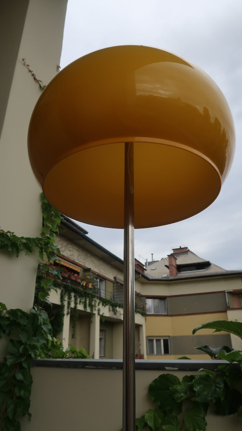 1970s era Starlux Yellow Floor Lamp image 3