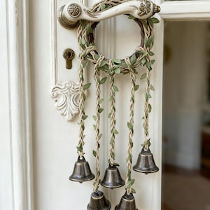 Hanging Witch&#39;s Bells, Spiritual Bells, Hanger Wiccan Wind Chimes, Doorknob Protection Brass  Bells, Hanging Bells, Altar Supplies