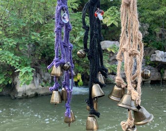 Set di 3 campane da strega colorate da appendere per la protezione della casa, campana da strega Wicca fatta a mano per ghirlanda, campana da strega intrecciata naturale per porta, strumento per altare