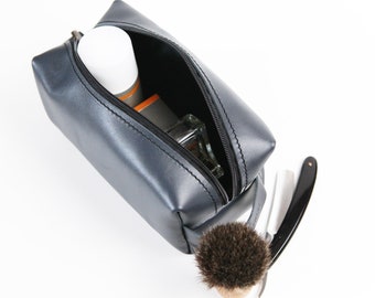 Necessaire de cuero hecho a mano