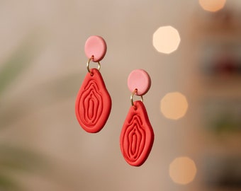 Vulva Ohrringe | Paar | Unikat | Crimson Red - Rosé | Polymer Clay | Handgemacht | Ohrstecker | aus Deutschland