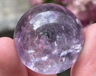 Amethyst Sphere, Crystal Ball. Healing Crystals & Healing Stones，Crystal Healing，Purple crystal ball，Clear Amethyst Orb，clear Fluorite Spher