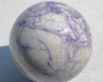 Natural Purple Crystal Ball Decoration Lapis Lazuli Ball Original Ore Purple Crystal Sphere Purple And White Agate Crystal Ball