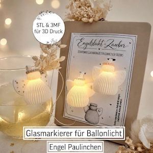 Könnte beinhalten: Drei engelformige Glasmarkierer mit Innenbeleuchtung, einer an einem Glas befestigt und zwei auf einer Karte. Die Karte zeigt den Text "Engelslicht-Zauber" und "STL & 3MF für 3D Druck". Die Engel haben gerippte Körper und Flügel.