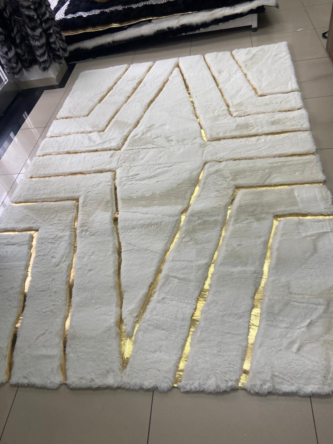 Goldan Rug White With Golden Fur Rug, Golden Leather Striped Rug, Shaggy and ...