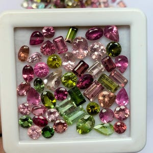 Piedra preciosa suelta facetada multicolor de turmalina AAA.