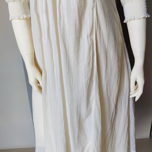 Off-white Cotton Salwar Suite Set shops with Embroidered Yoke