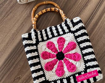 "Stilvolle Taschen, ""Schwarz und Weiß"" Floral handgemachte Häkeltasche, stilvolles Vintage Design