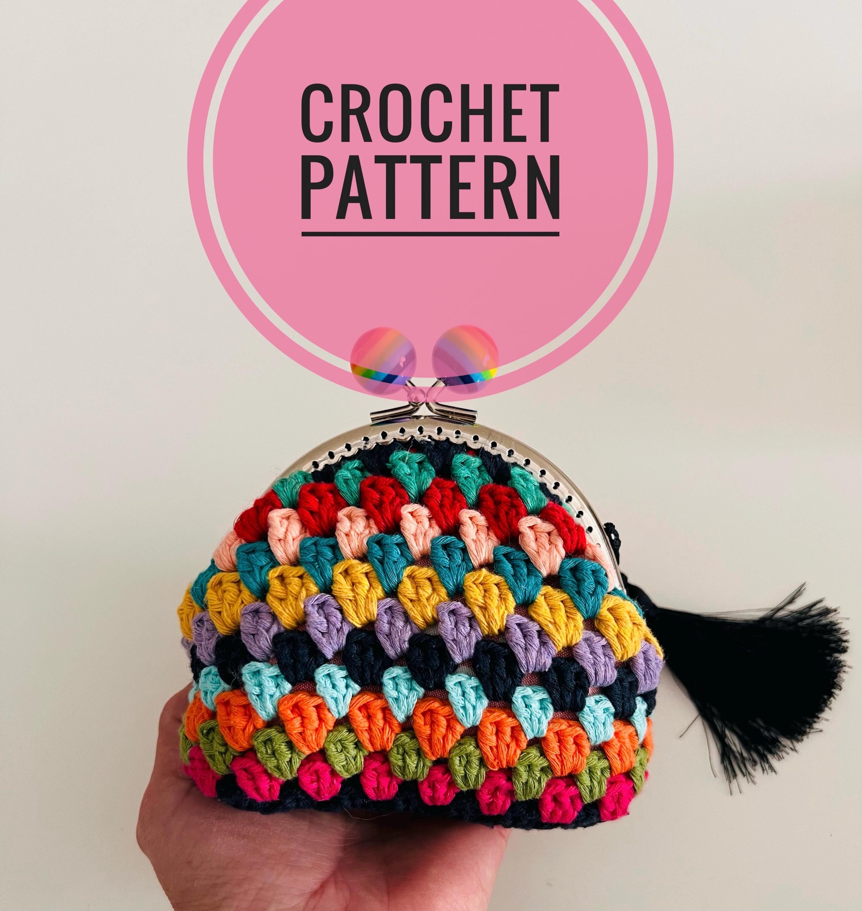 40 Small Purse Crochet Patterns for Chic, Portable Bags and Mini Accessories 38 Granny Square Kiss Lock Crochet Wallet
