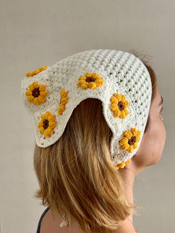 Crochet Daisy Hair Bandana, Boho Granny Square Tie Back  display picture 3