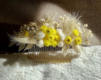 Corsica Immortelle comb, in dried flowers, ideal bridal hairstyle, bridesmaids