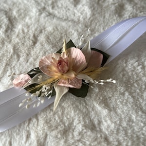 Rose Romanticism Bridal Bracelet, made of dried flowers, Pink and white