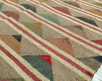 Handwoven Wool Jute Rug: Geometric Stripe Kilim Flatweave Bohemian Traditional Large Area Indian Hallway Dhurrie Indoor Rug