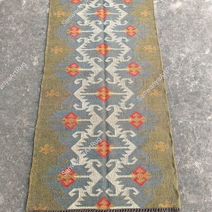 Kilim Rug Runner | Handwoven Wool and Jute Rug | Handmade Kilim Dhurrie Rug | Motifs Oriental Traditional Indian Geometric Turkish Kilim Rug