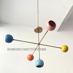 Spoetnik-kroonluchter uit het midden van de eeuw: 5-lichts veelkleurige oogbol-plafondlamp