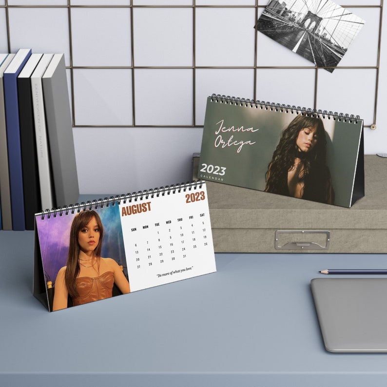 Jenna Ortega Kalender 2023 Promi Kalender Mittwoch Addams - Etsy.de