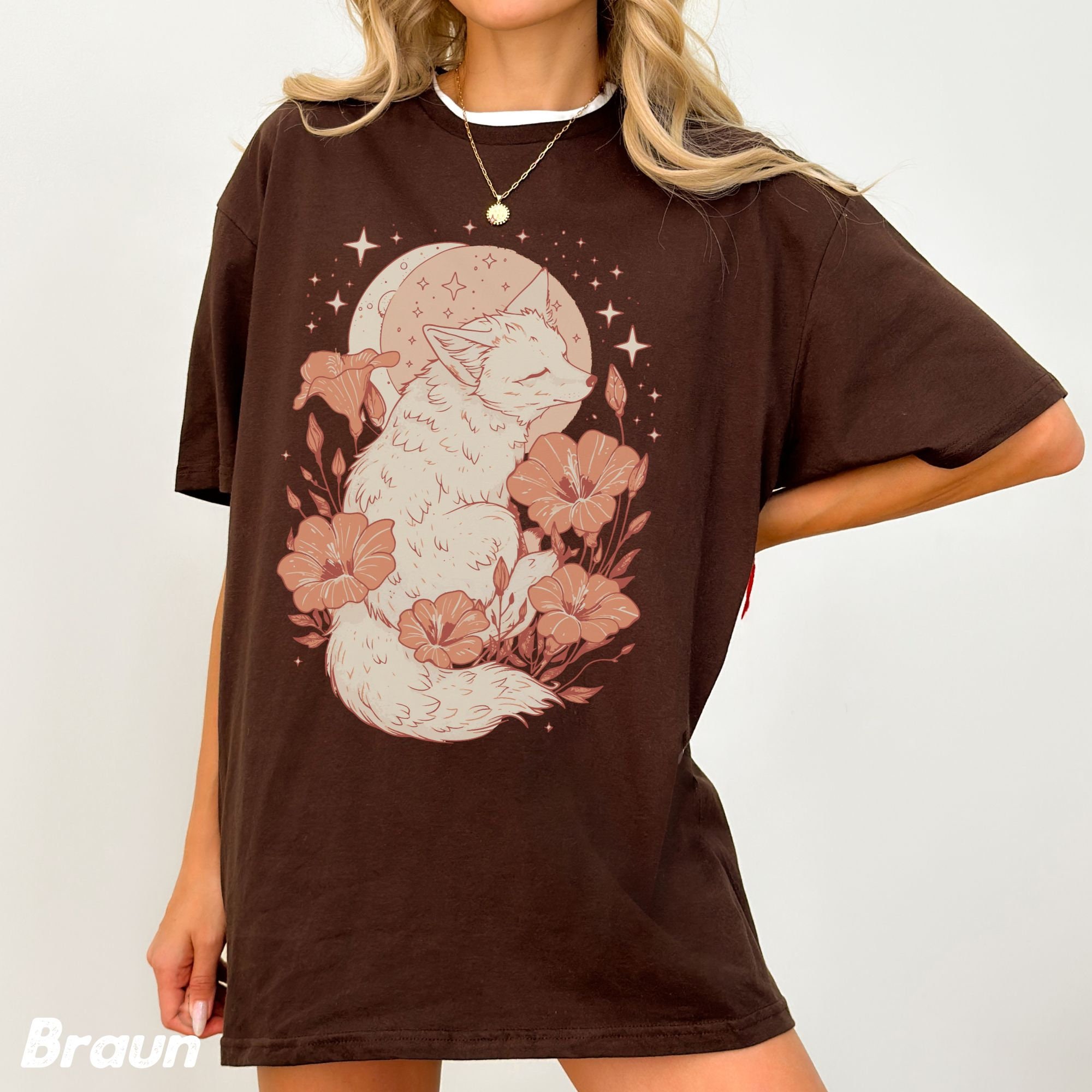 Goblincore T-shirt Snow Fox Witchy Whimsigoth T-shirt Celestial