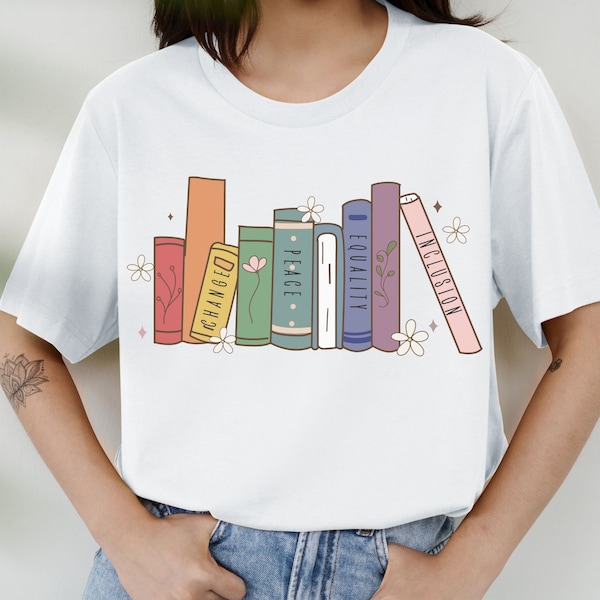 Pride Monat Queere Flagge Bücher Unisex T-Shirt,CSD Gleichberechtigung Shirt,Geschenk Schwules Shirt,Gleiche Rechte T Shirt Flag Regenbogen