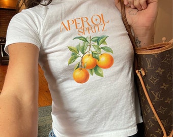 Flirty Aperol Spritz Baby Tee, T-shirt recadré des années 2000 Style Y2K, Chemise Coquette Soft Girl Era, Cadeau Tiktok Clean Girl Pinterest Esthétique