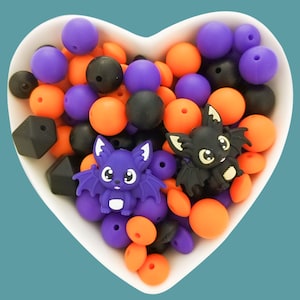 Halloween Silicone Bead Kit,3D bat  focal bead,41pcs DIY Pens,keychains, Necklace, Bracelet, Lanyard Making