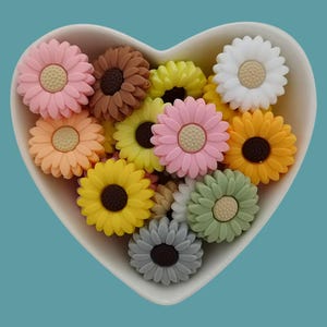 Perline focali in silicone a forma di girasole da 20 mm/30 mm, perline in silicone a forma di margherita, perline in silicone sfuse, perline in silicone fai da te