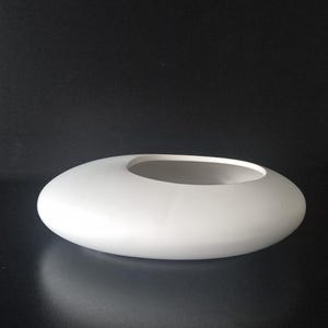 Modern Oval White Ceramic Pot, Planter Elegant Indoor Pot, Luxury Designe, (H 2.5in)
