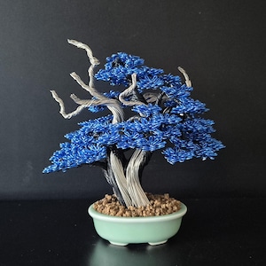Kunst Draht Bonsai Baum Skulptur Blaue Blätter, Wohnkultur 18 cm hoch