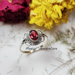 Beautiful Red Garnet Silver Ring, Bohemian Jewelry, 925 Sterling Silver Ring, Natural Garnet Gemstone Bridal Ring, Handmade Ring, Gift Idea