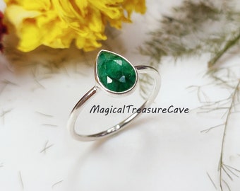 Amazing Emerald Ring, Unique Emerald Gemstone Anniversary Silver Ring, 925 Sterling Silver Jewelry, Handmade Ring, May Birthstone Jewelry