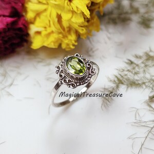 Beautiful Green Peridot Vintage Look Ring, 925 Sterling Silver Ring, Handmade Jewelry, August Birthstone Ring, Natural Peridot Jewelry, Gift