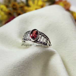 Natural Garnet Ring, 925 Sterling Silver Jewelry, Minimalist Ring, January Birthstone Ring, Boho Jewelry, Garnet Gemstone, Woman Ring, Gift