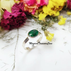 Emerald Ring, 925 Sterling Silver Ring, Unique Vintage look Emerald Ring, Boho Jewelry, May Birthstone Ring, Anniversary & Birthday Gift
