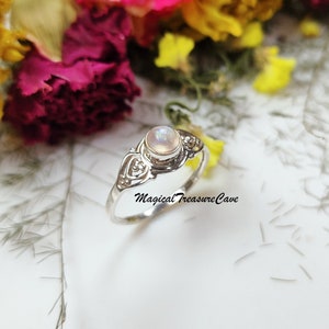 Genuine Rainbow Moonstone Ring, 925 Sterling Silver Ring, Handmade Jewelry, Dainty Woman Ring, Moonstone Jewelry, Valentine Day Gifts