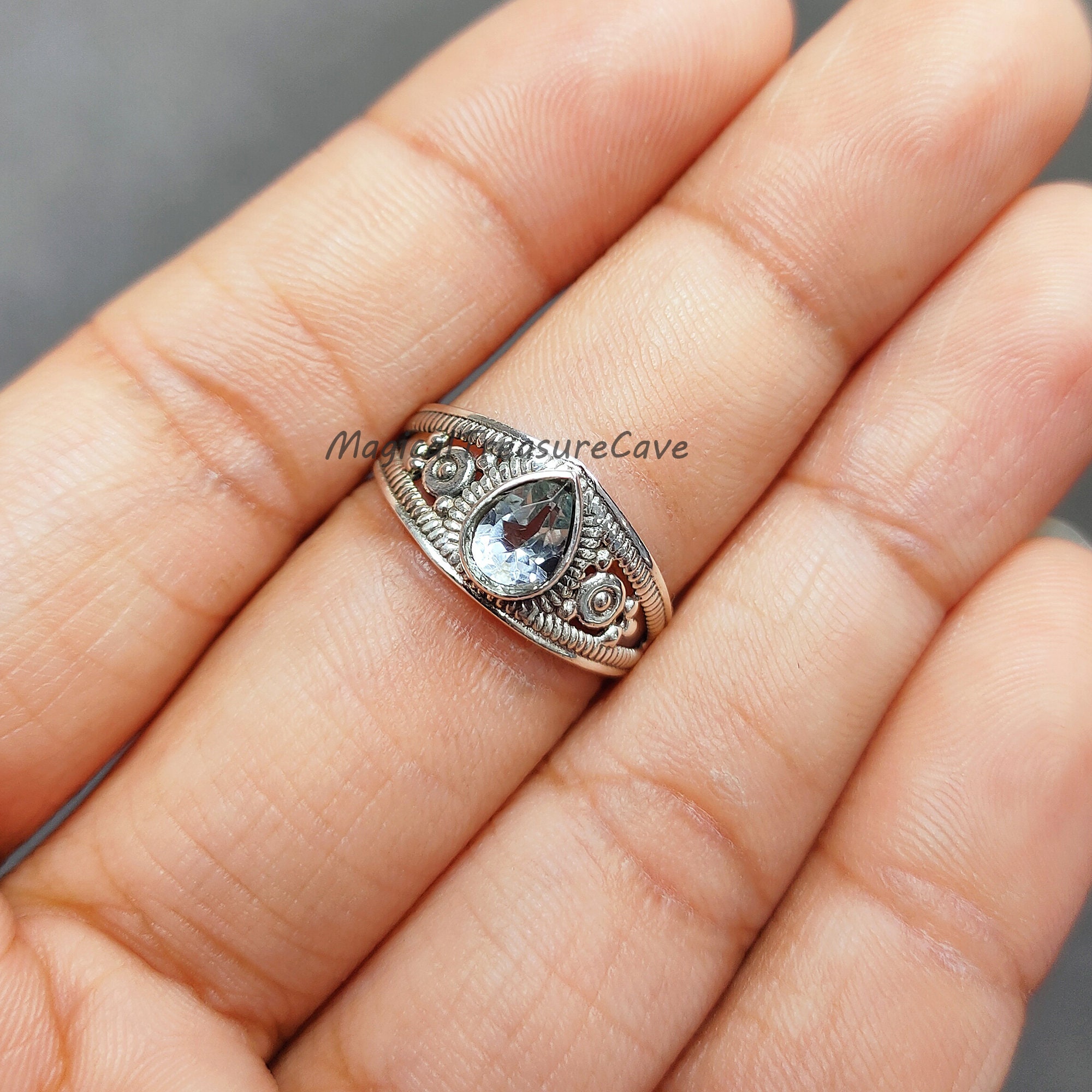 Anello In Argento 925 Con Topazio Blu Creato - Fatto A Mano, Certificato AGI, Dall'India